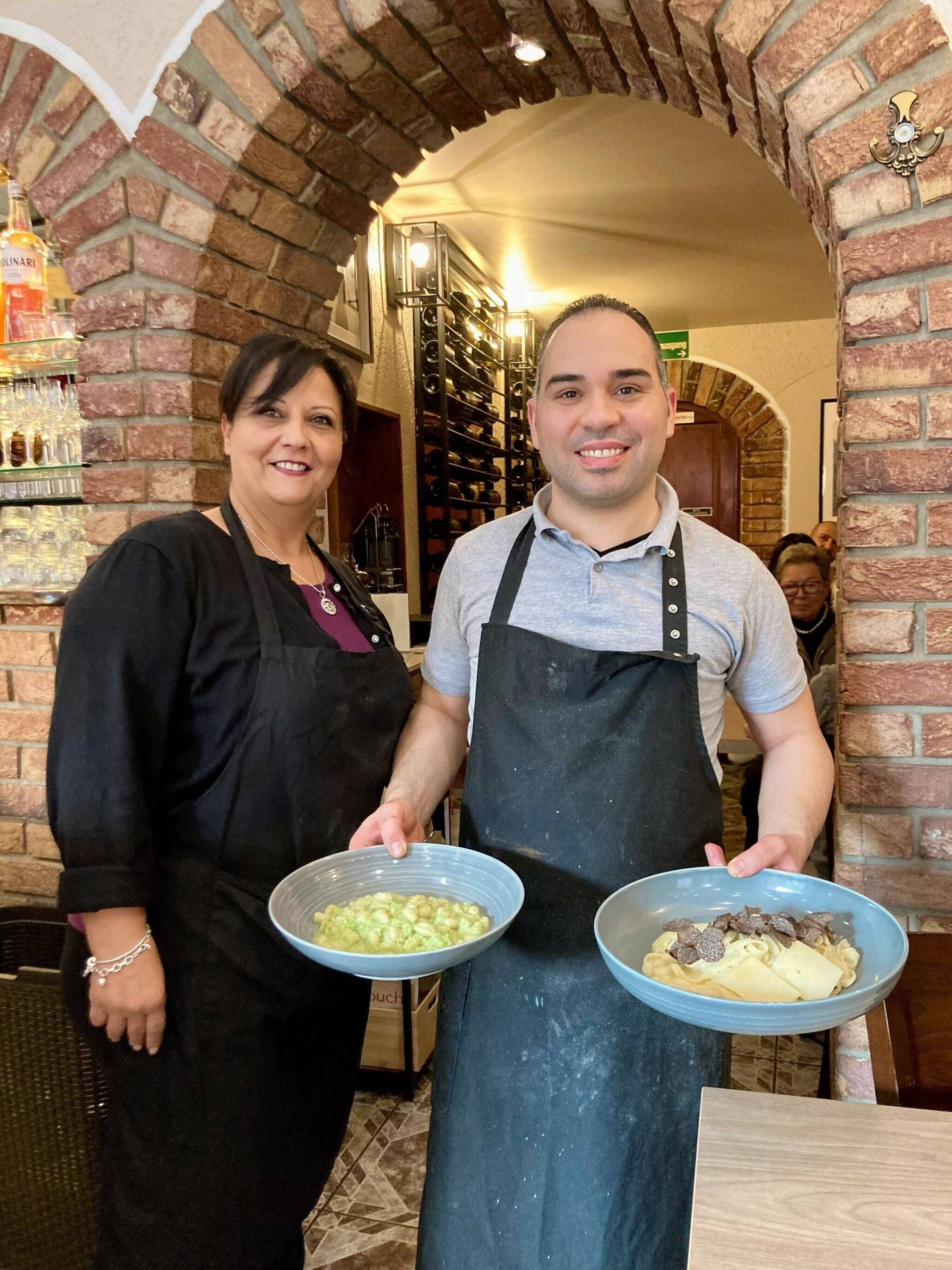 Il Pacchero Düsseldorf-Benrath – Pizzeria Trattoria Speisekarte mit Kalorienangaben