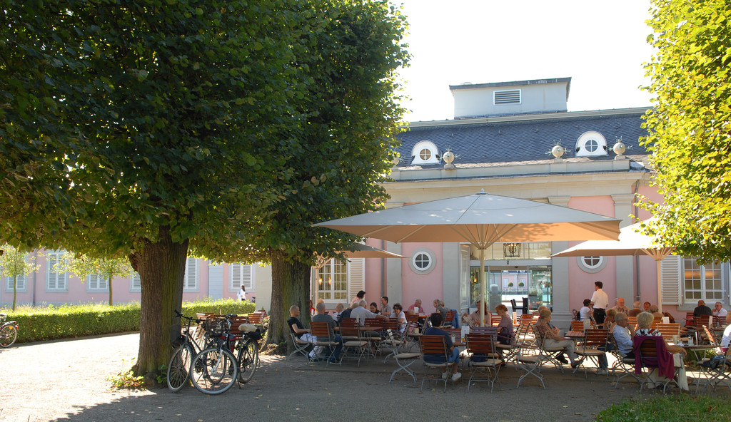 Schlosscafé Schloss Benrath Düsseldorf – Café Frühstück Speisekarte mit Nährwertangaben